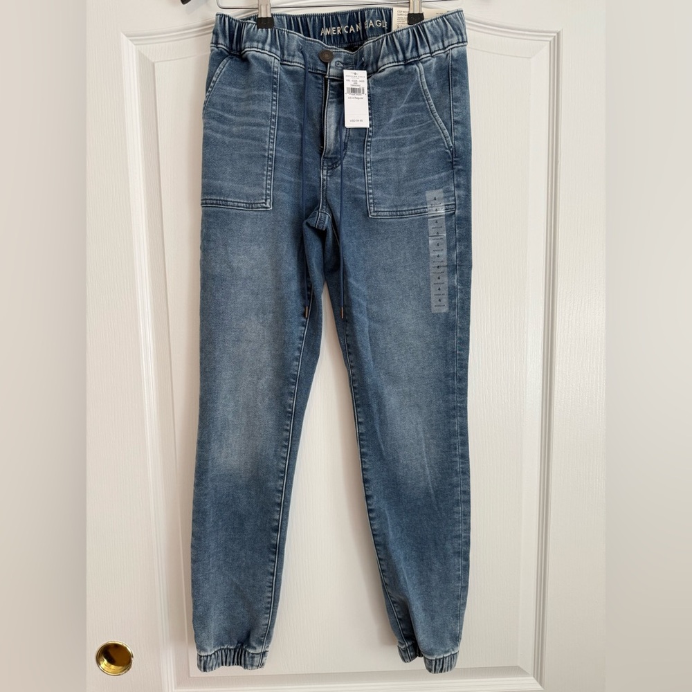 American Eagle Outfitters Jogger Blue Jeans